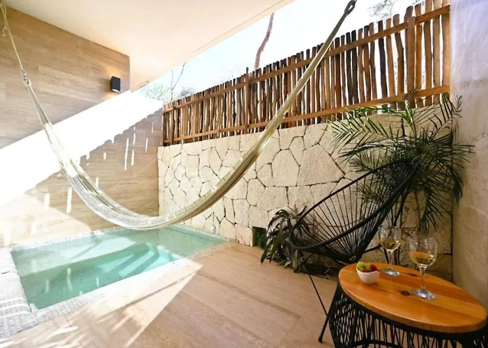 Swim Up Pool Beachclub Rooftop Apartamento *